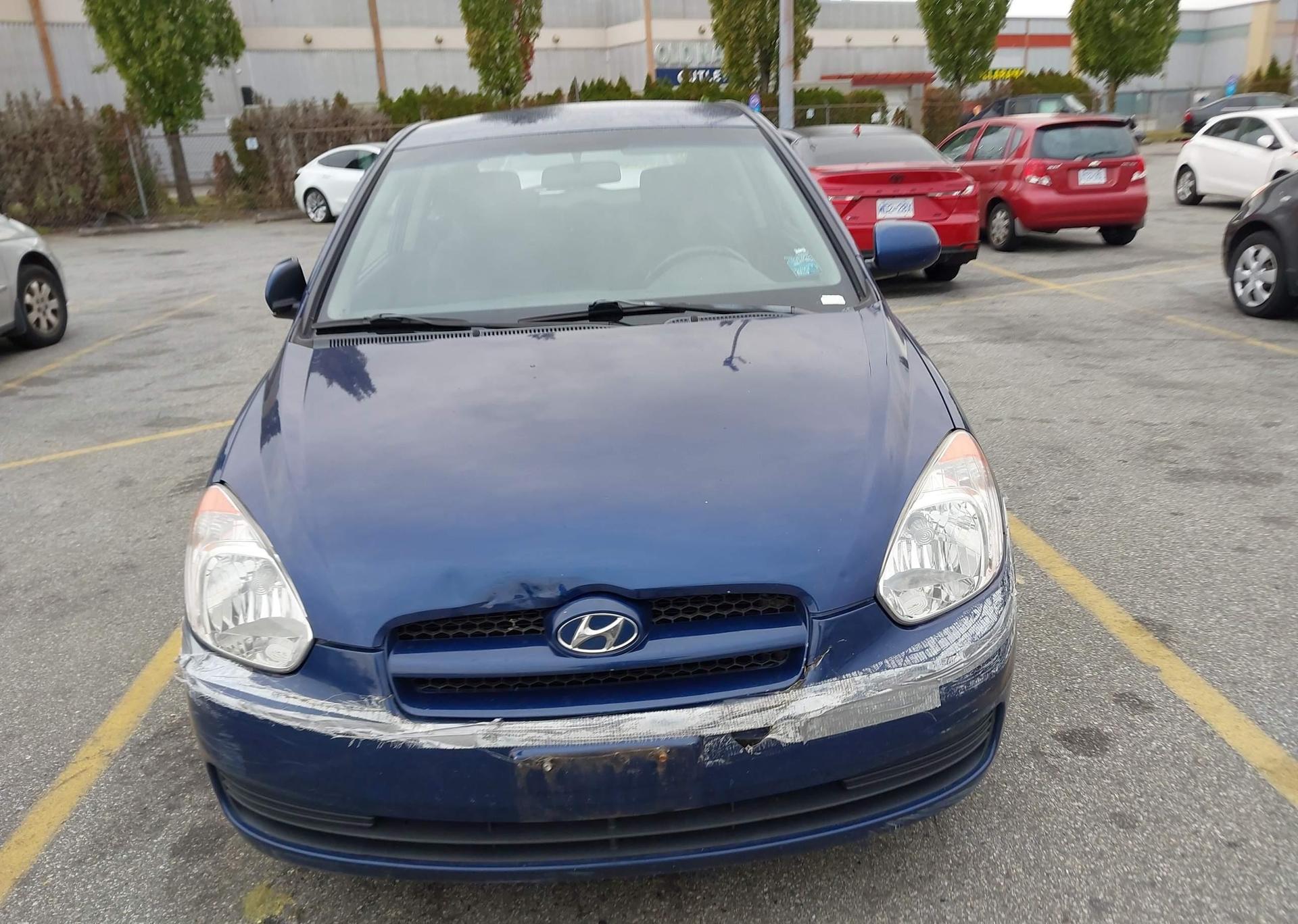 2010 HYUNDAI ACCENT SE