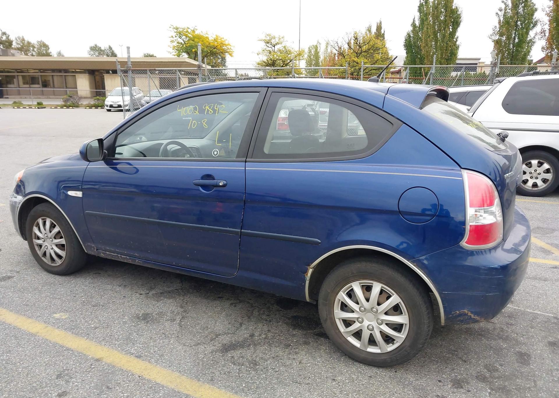 2010 HYUNDAI ACCENT SE