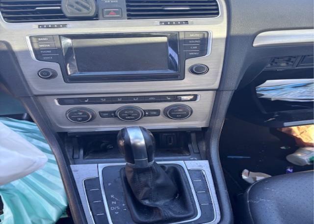 2015 VOLKSWAGEN GOLF