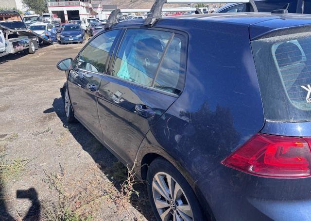 2015 VOLKSWAGEN GOLF