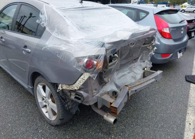 2004 MAZDA 3 S