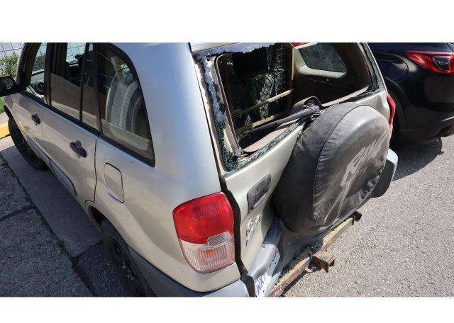 2001 TOYOTA RAV4