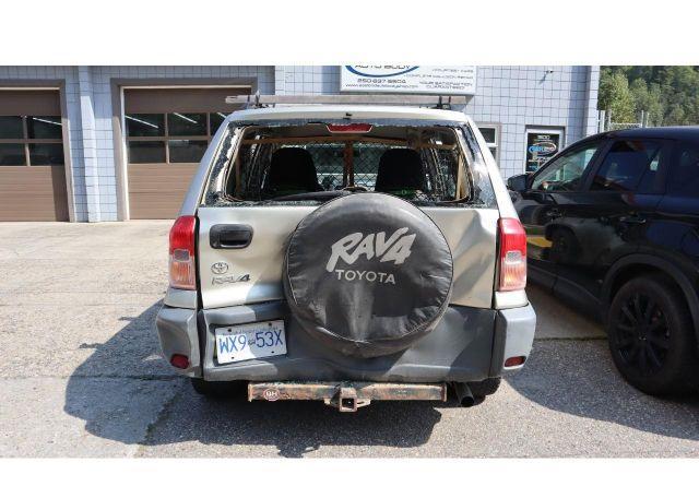 2001 TOYOTA RAV4