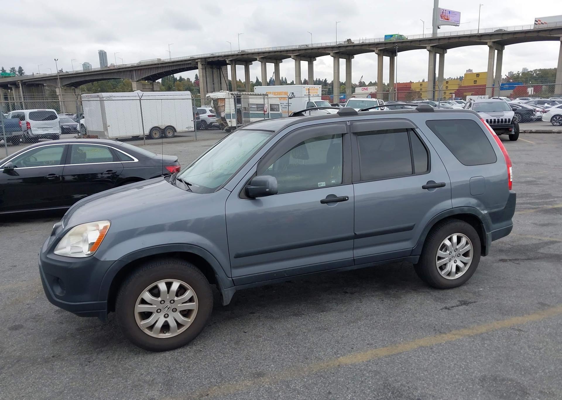 2005 HONDA CR-V