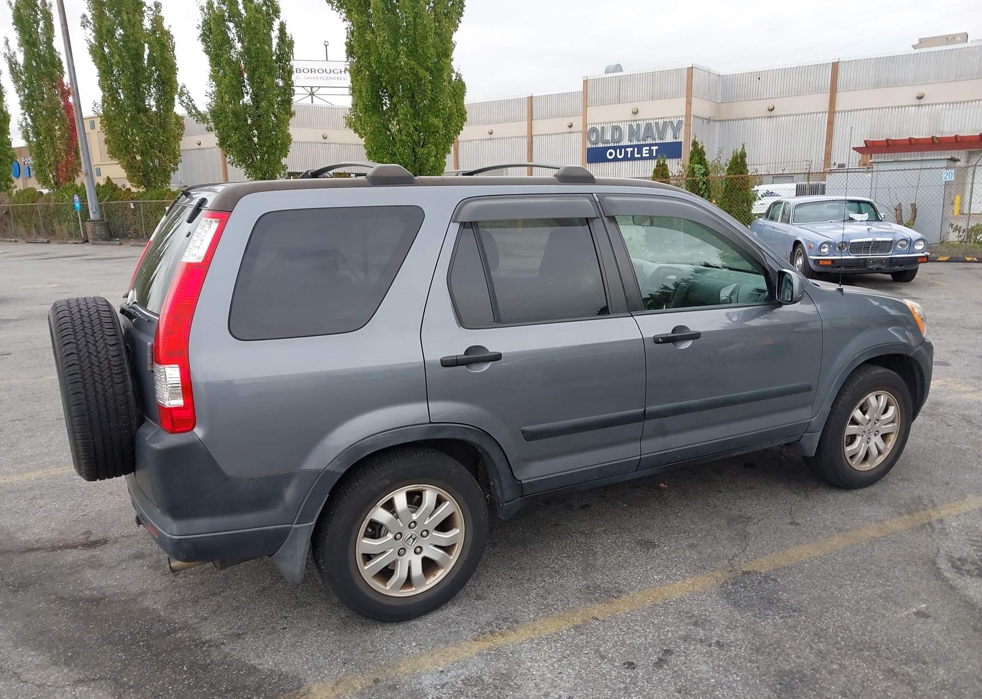 2005 HONDA CR-V