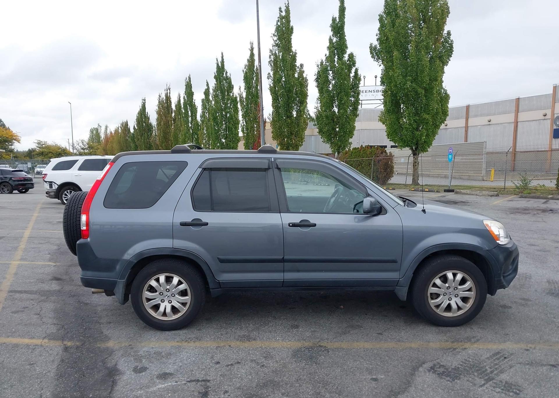 2005 HONDA CR-V