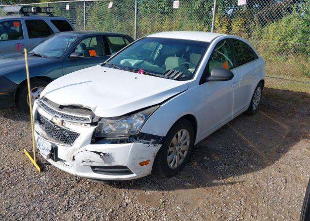2011 CHEVROLET CRUZE LS