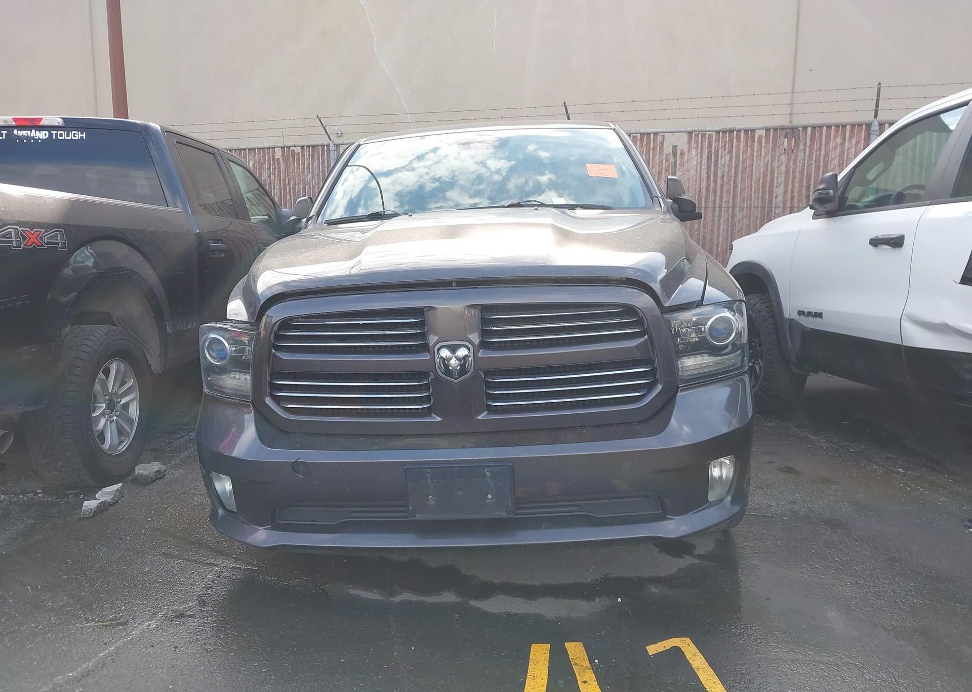 2017 RAM 1500 SPORT