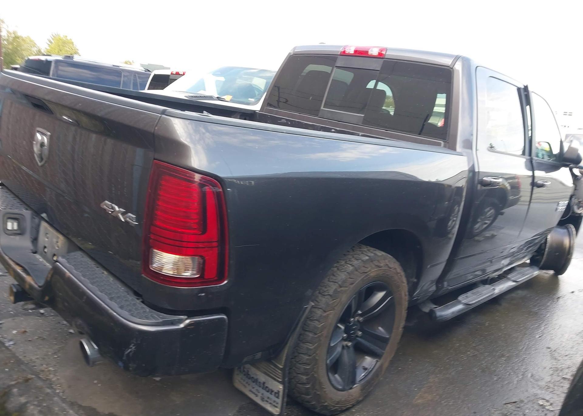 2017 RAM 1500 SPORT