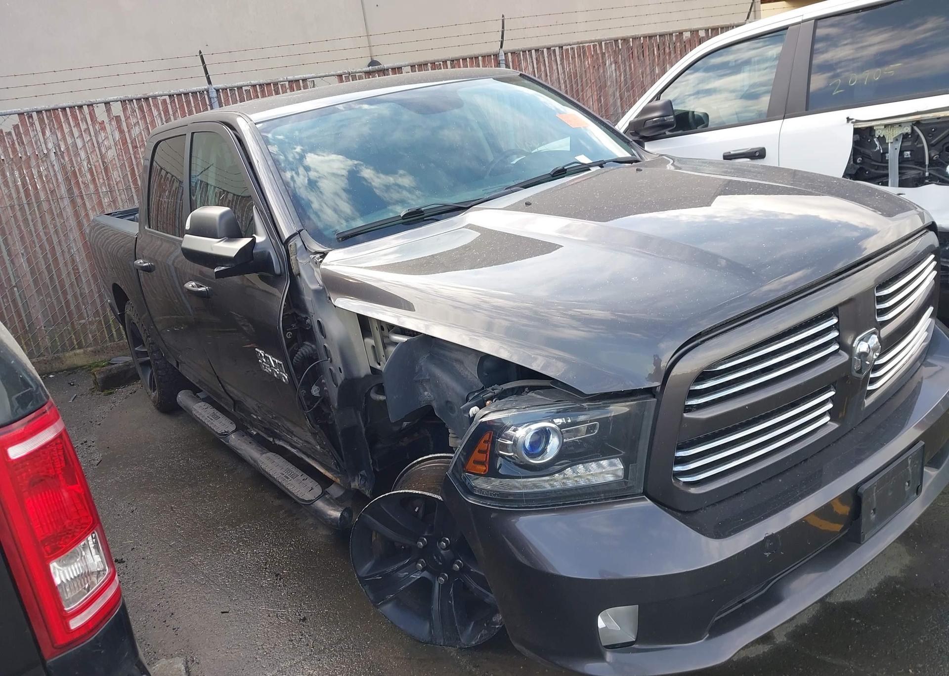 2017 RAM 1500 SPORT