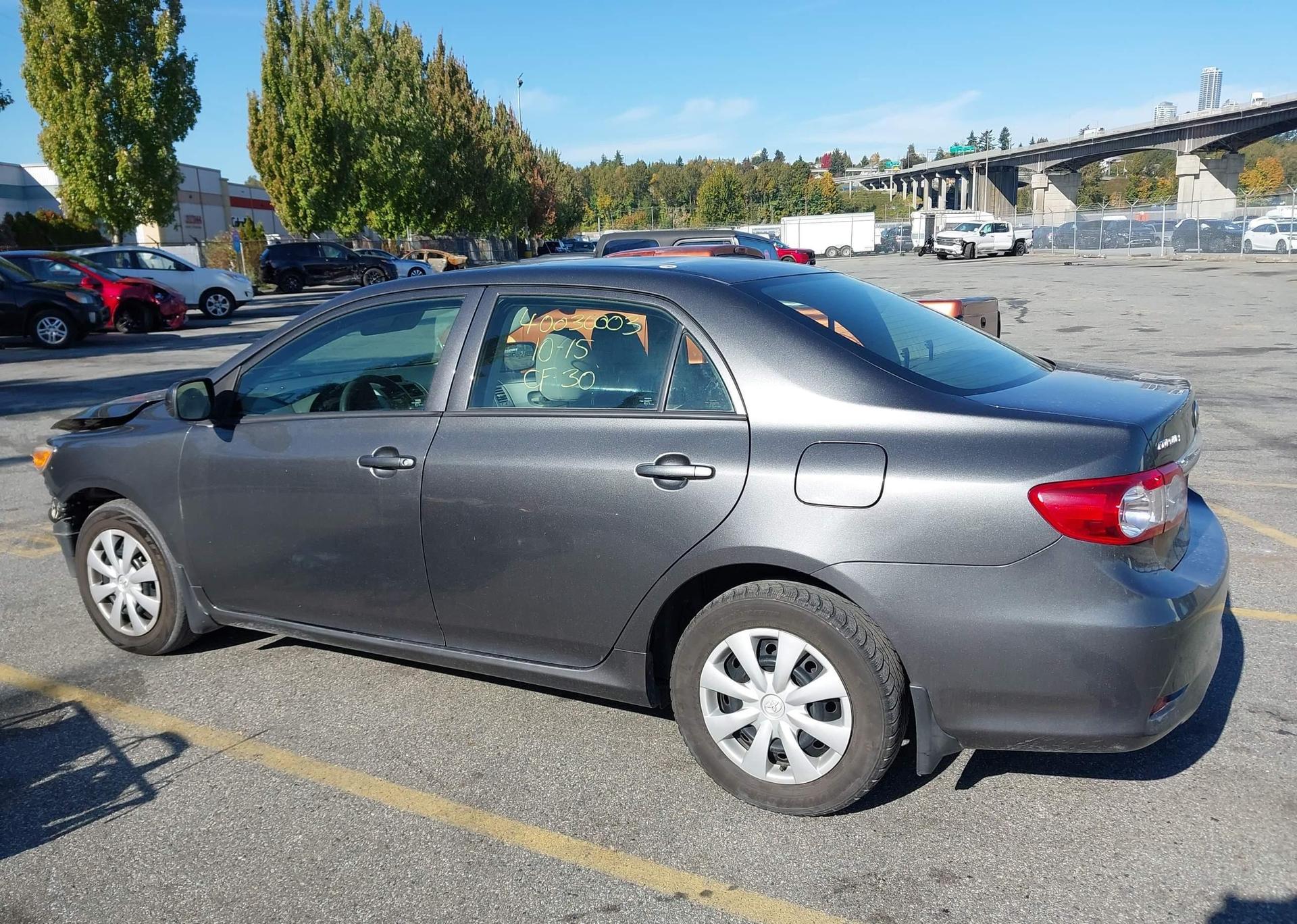 2013 TOYOTA COROLLA S