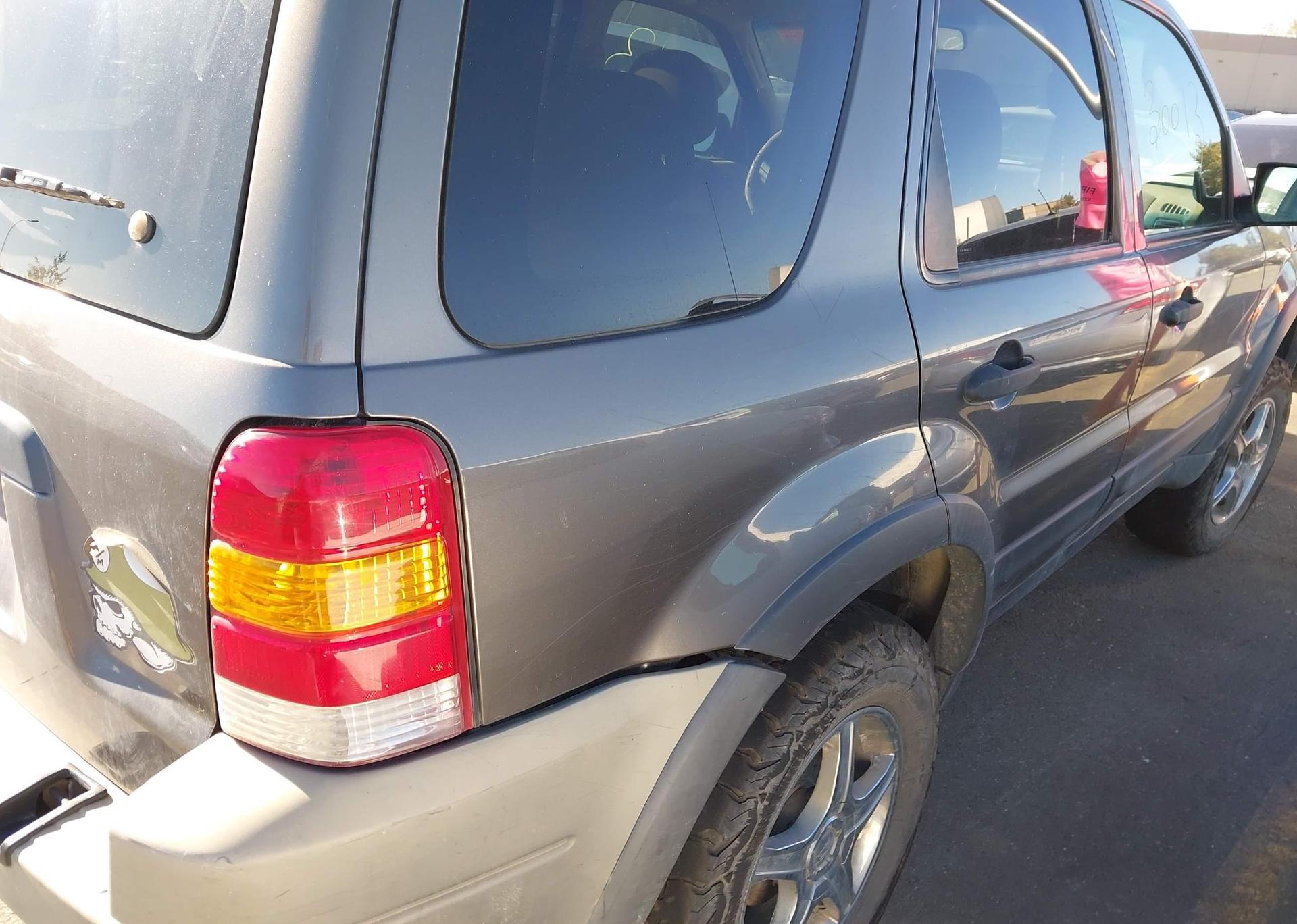 2003 FORD ESCAPE XLT