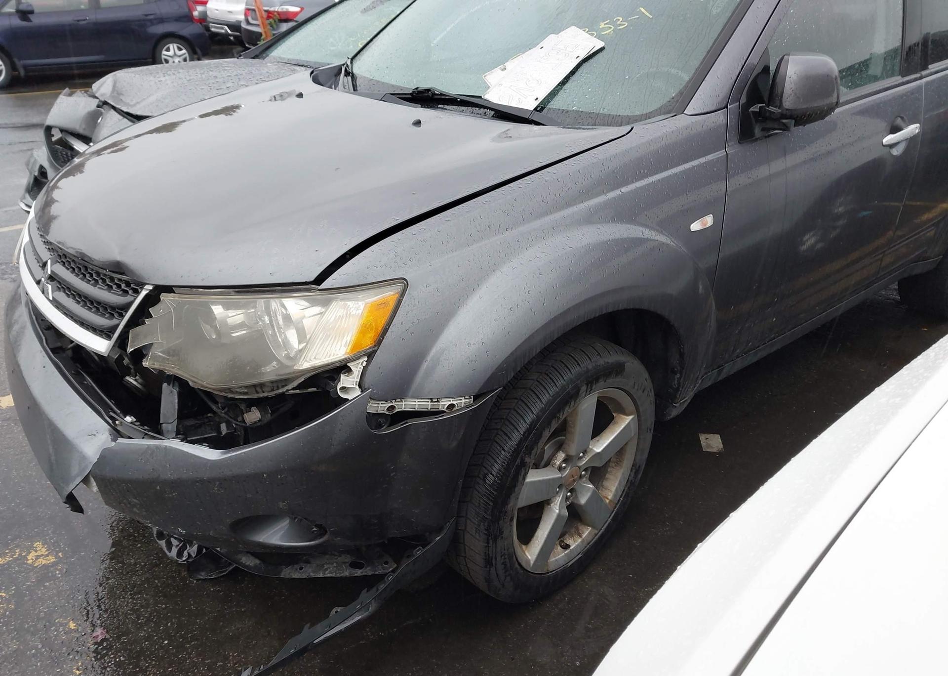 2007 MITSUBISHI OUTLANDER XLS