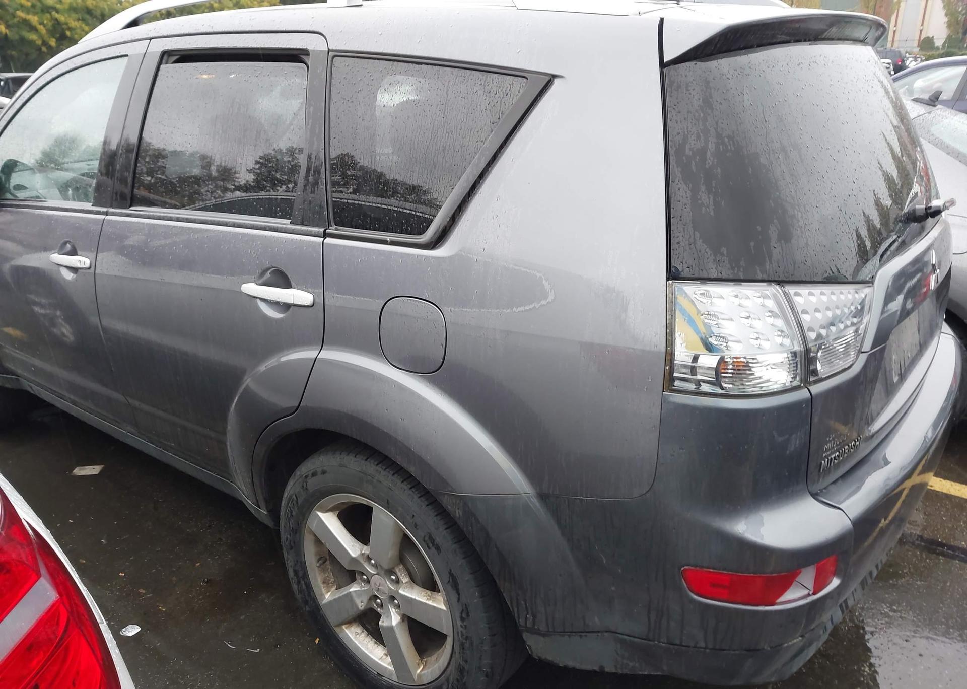 2007 MITSUBISHI OUTLANDER XLS