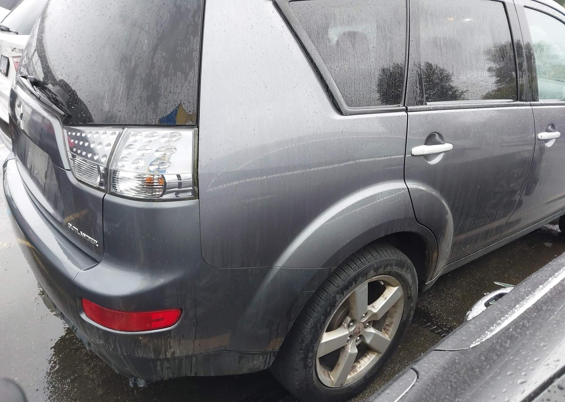 2007 MITSUBISHI OUTLANDER XLS