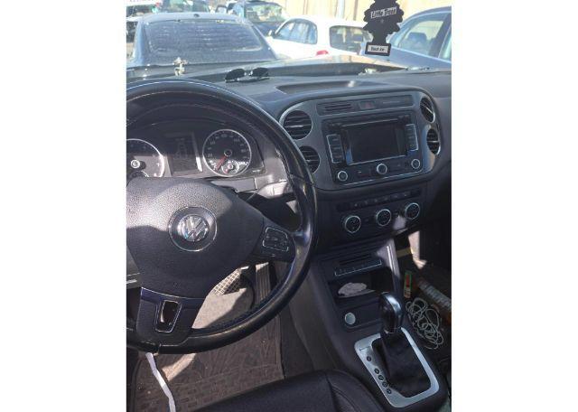 2015 VOLKSWAGEN TIGUAN S