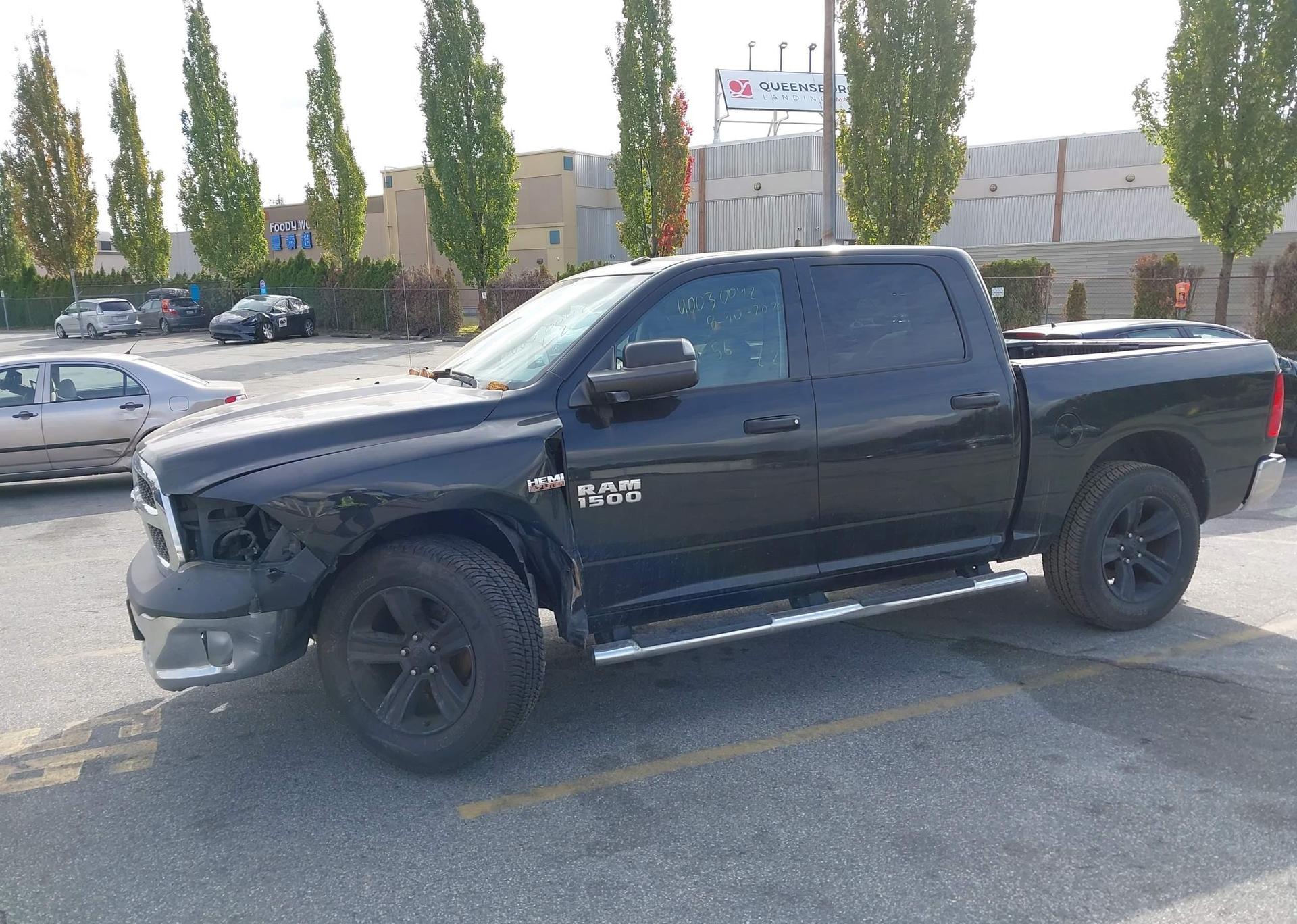 2017 RAM 1500 ST