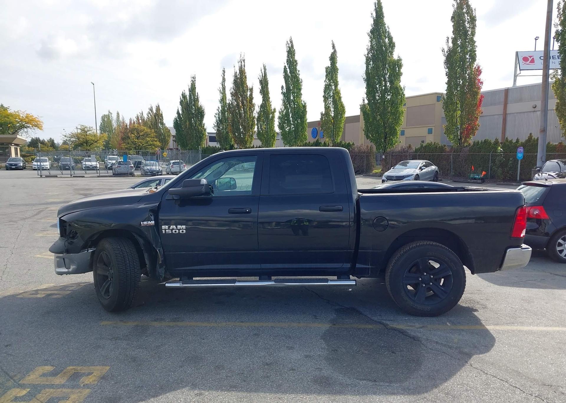 2017 RAM 1500 ST