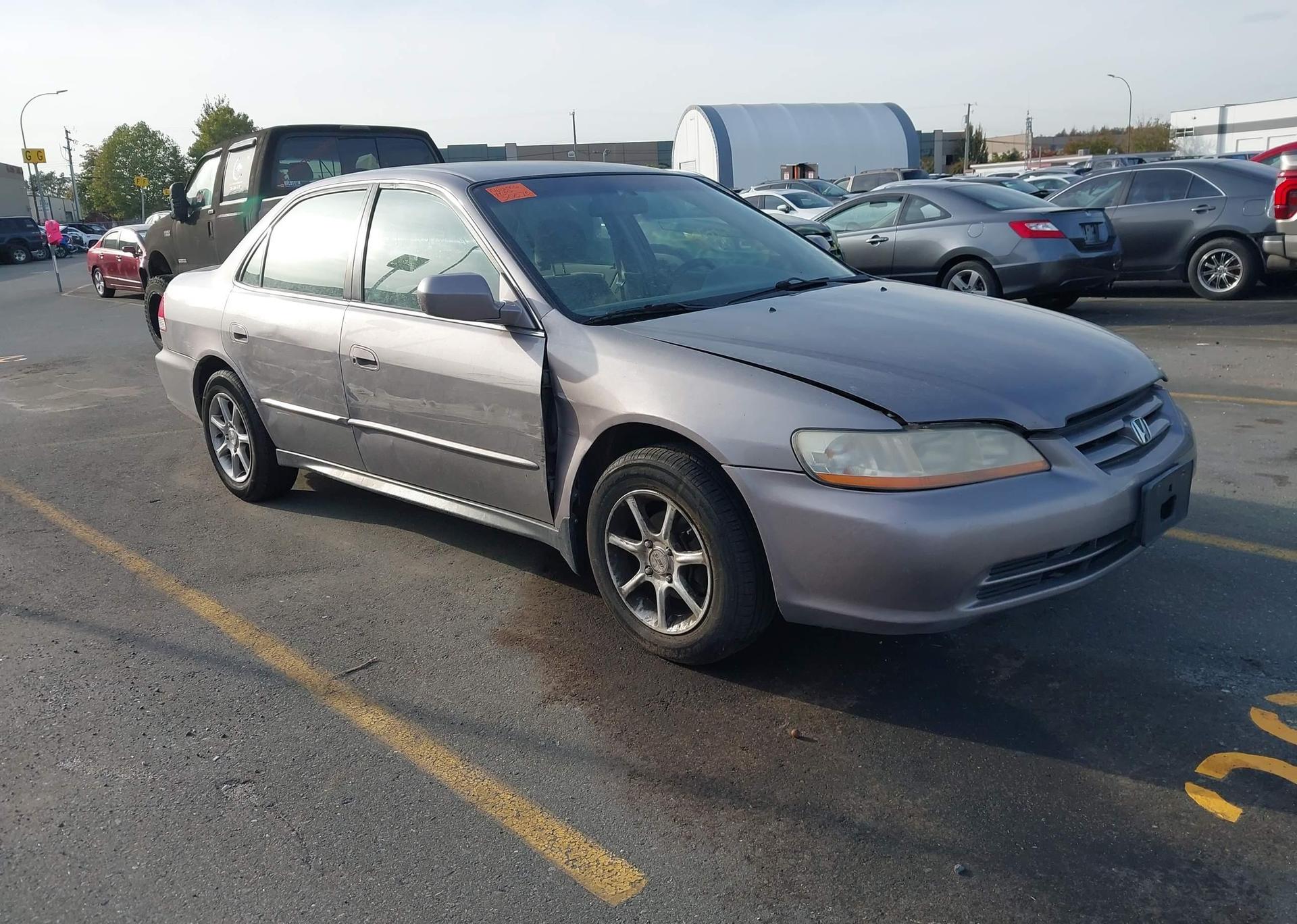 2001 HONDA ACCORD LX