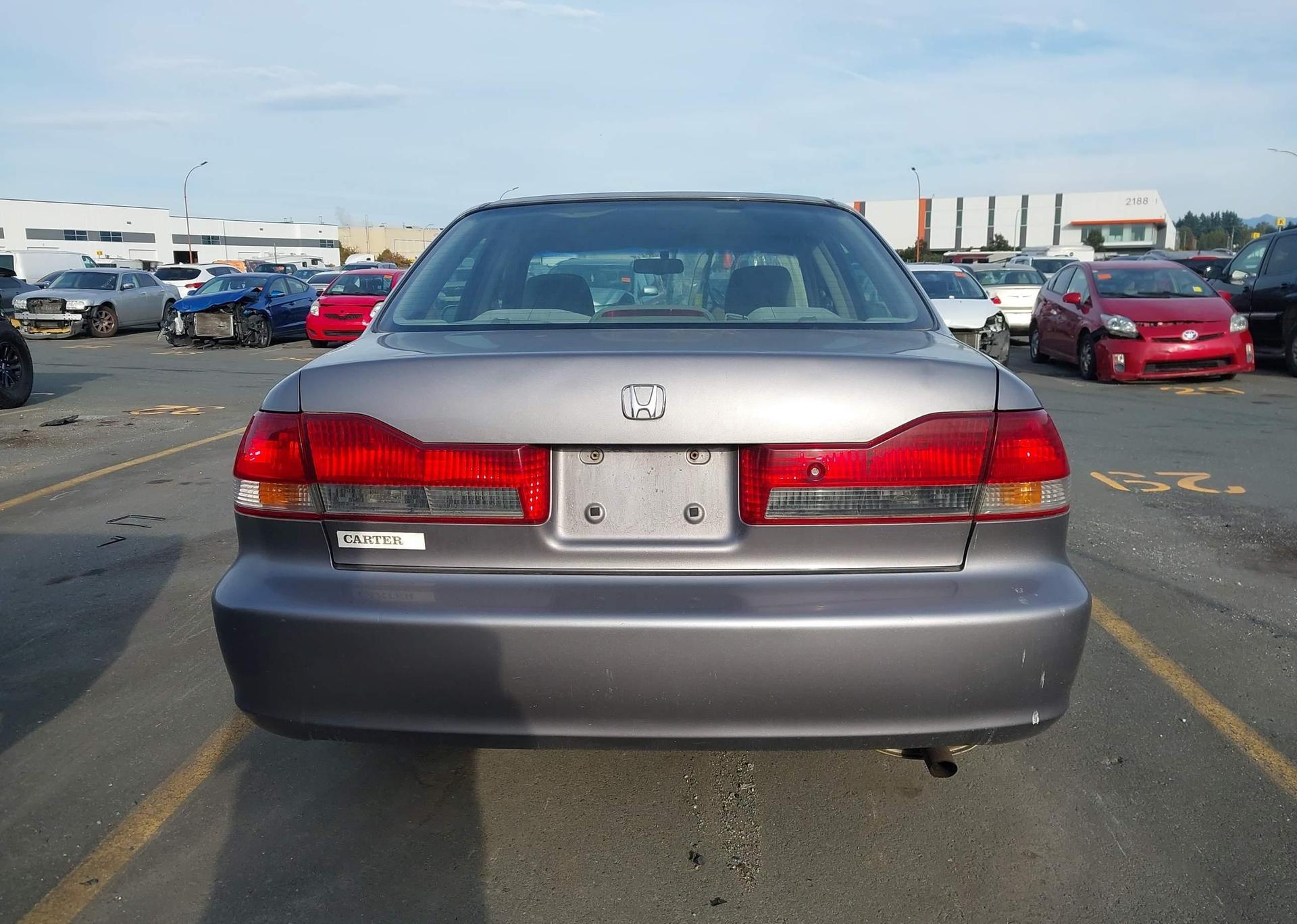2001 HONDA ACCORD LX