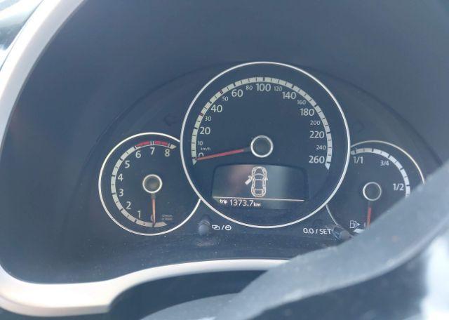 2013 VOLKSWAGEN BEETLE