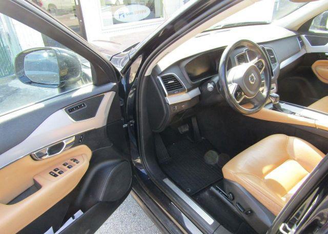 2016 VOLVO XC90
