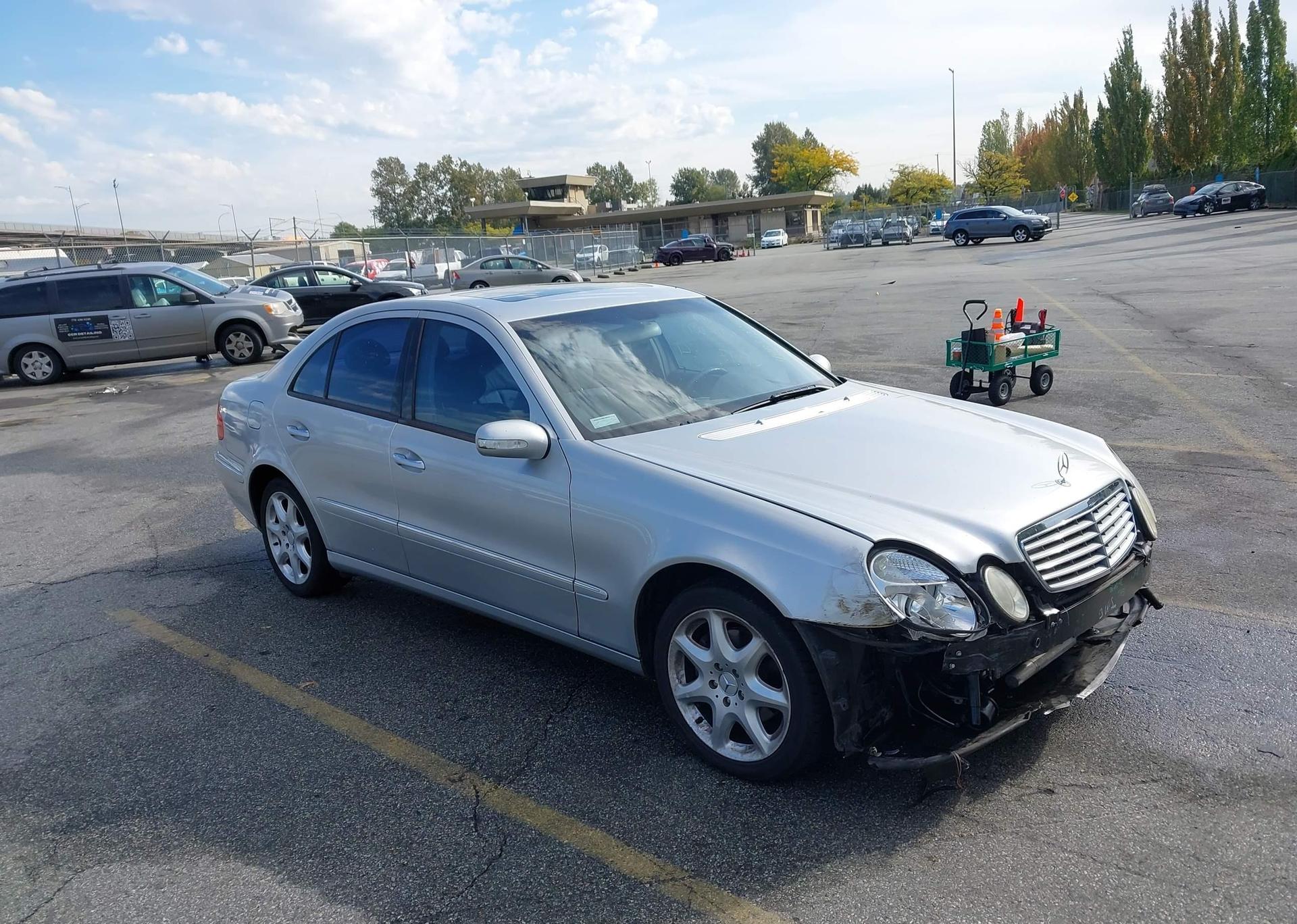 2003 MERCEDES-BENZ E 320