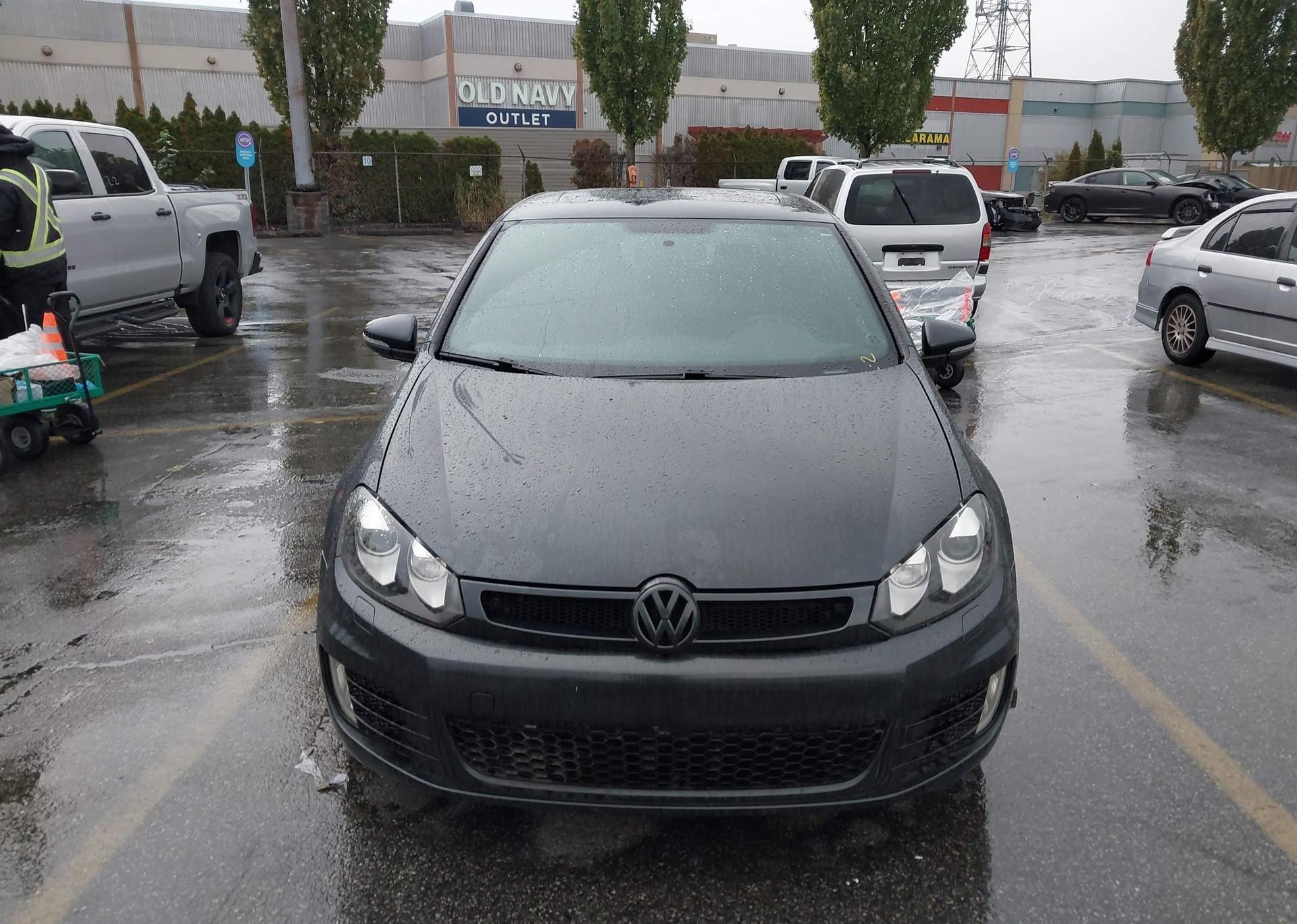 2012 VOLKSWAGEN GTI
