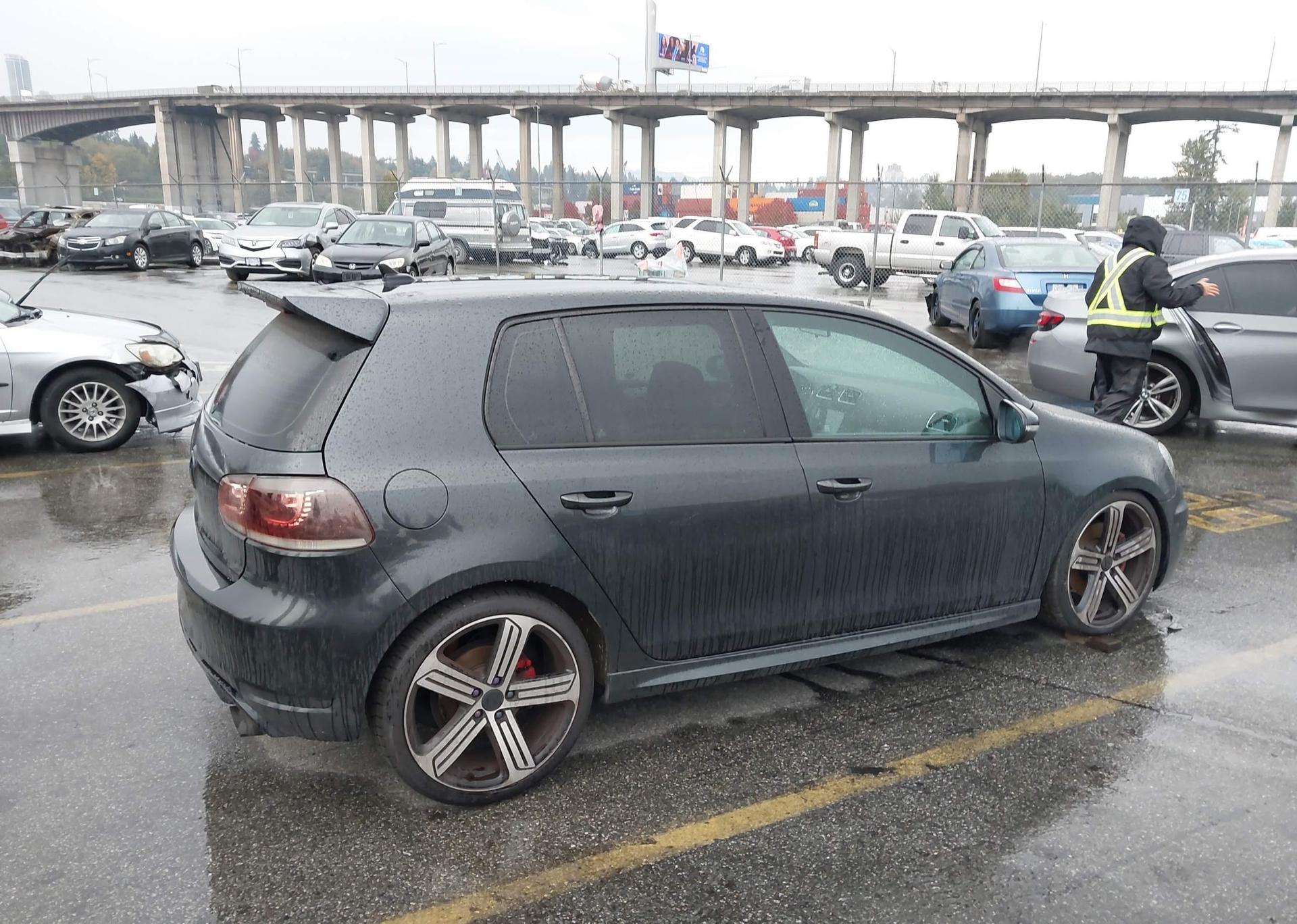 2012 VOLKSWAGEN GTI