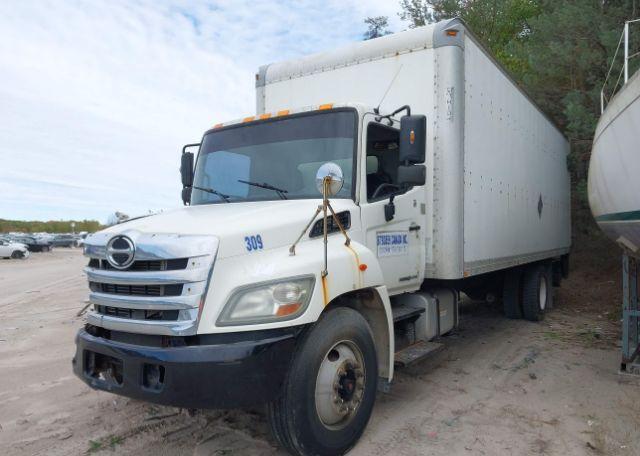 2013 HINO HINO 338