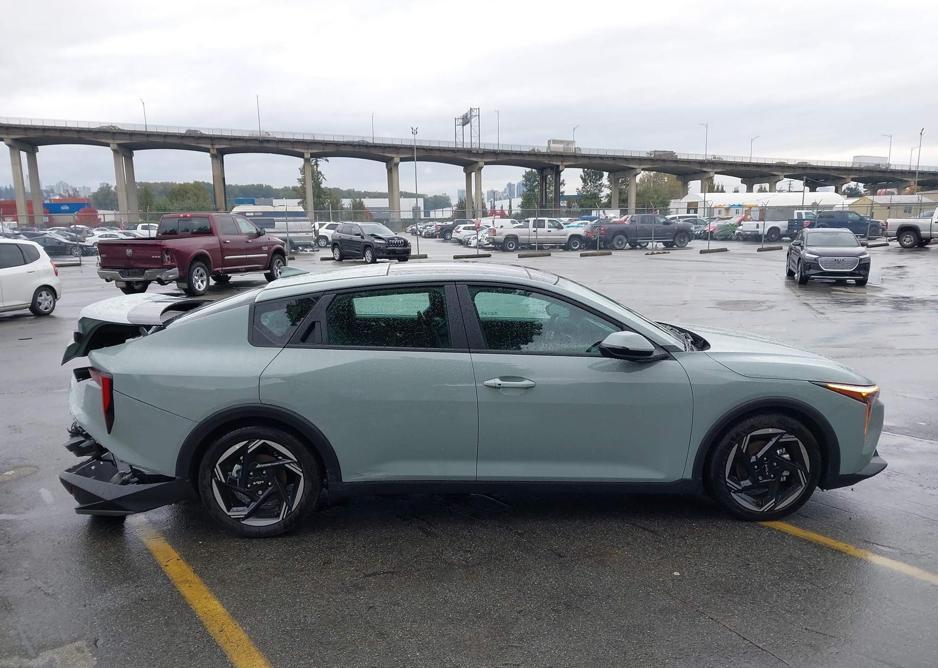 2025 KIA K4 EX