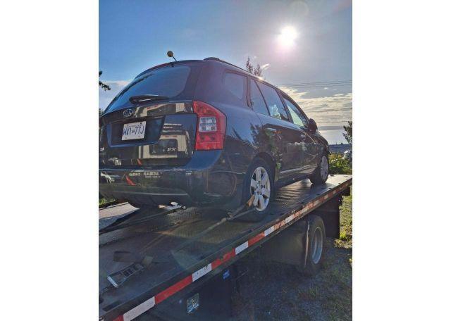 2008 KIA RONDO