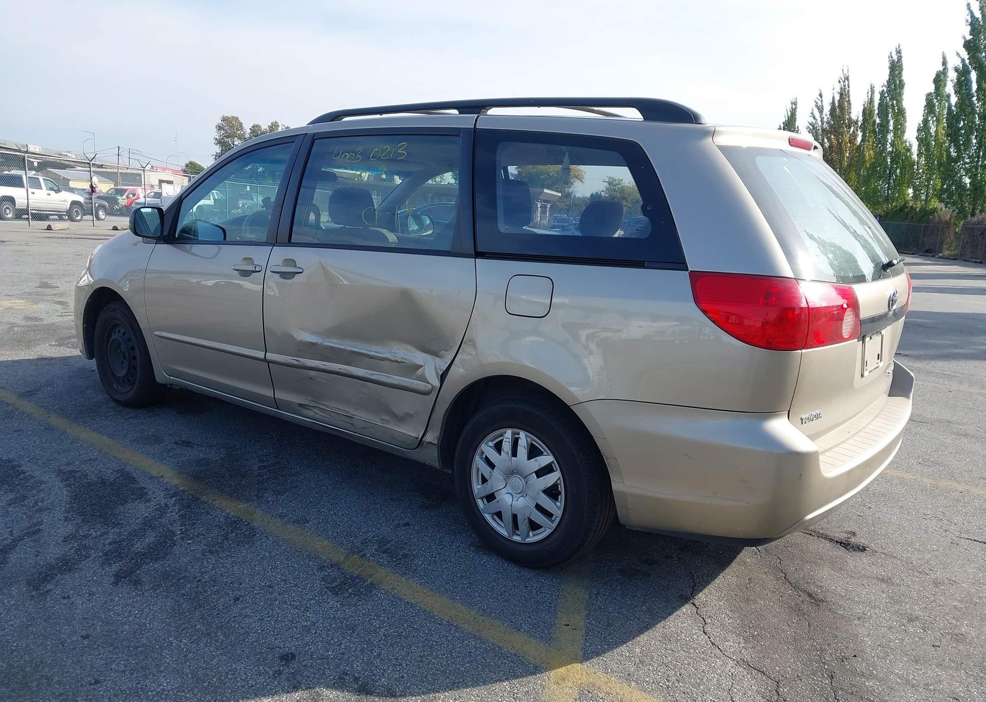 2008 TOYOTA SIENNA CE