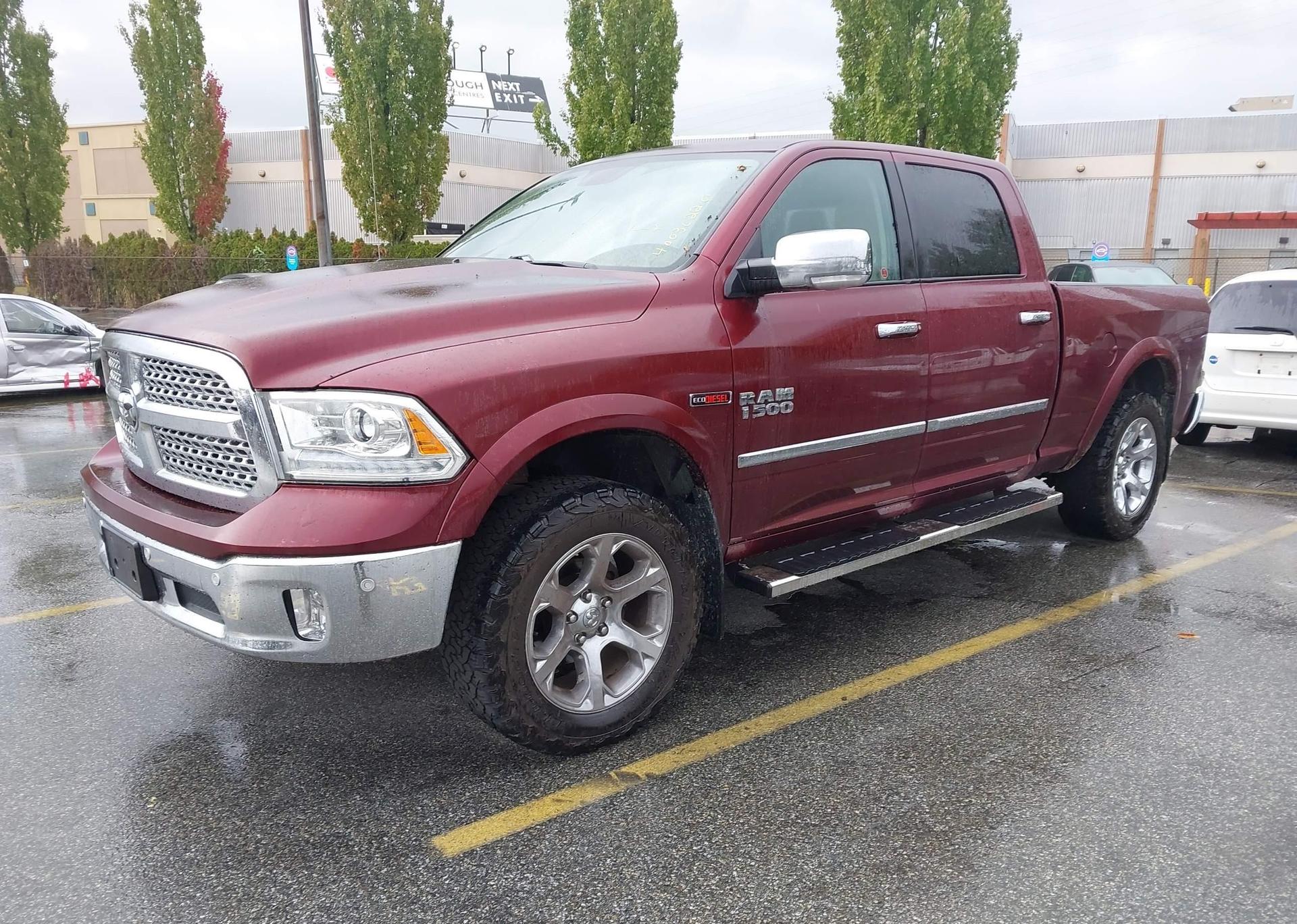 2016 RAM 1500 LARAMIE
