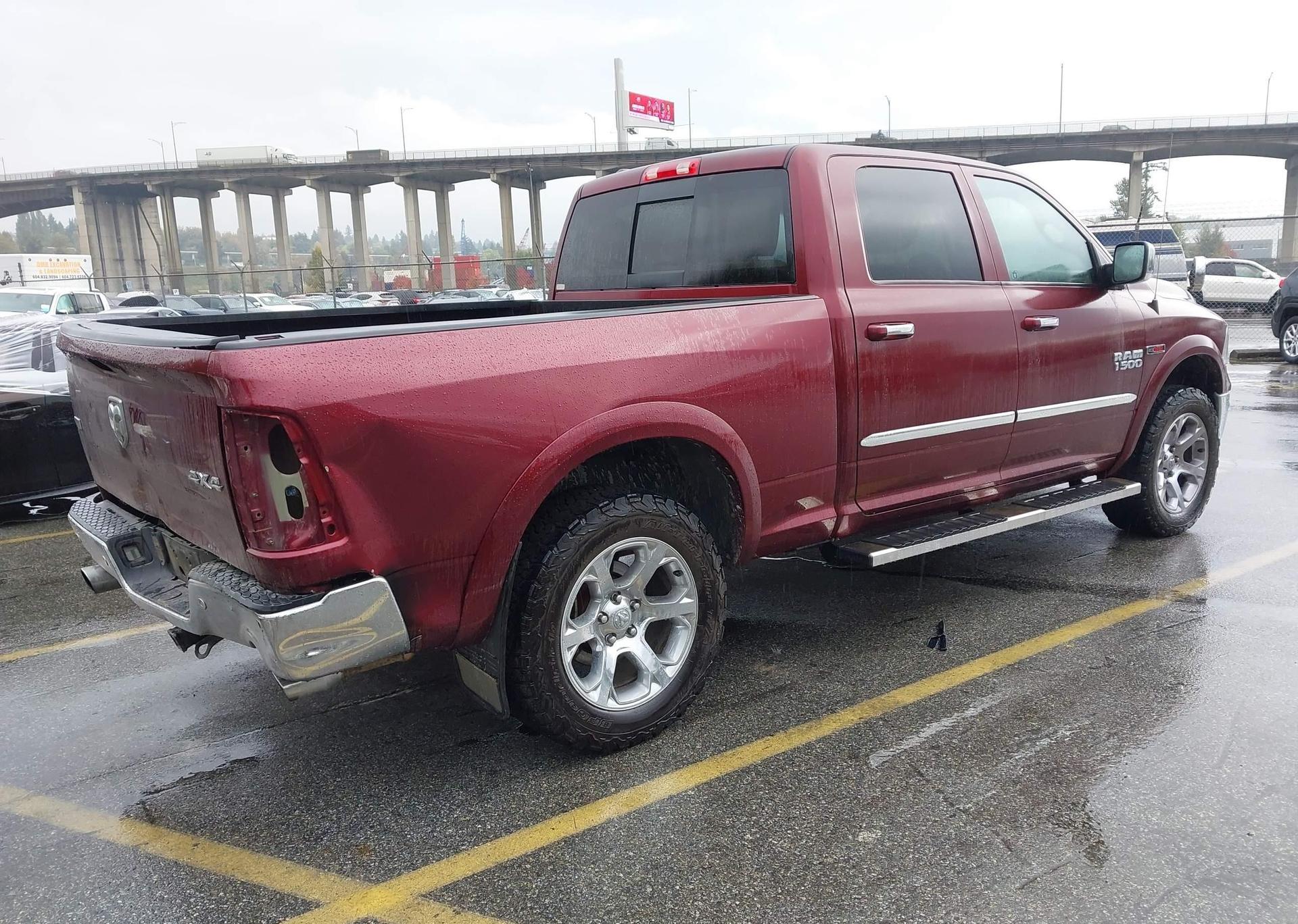 2016 RAM 1500 LARAMIE