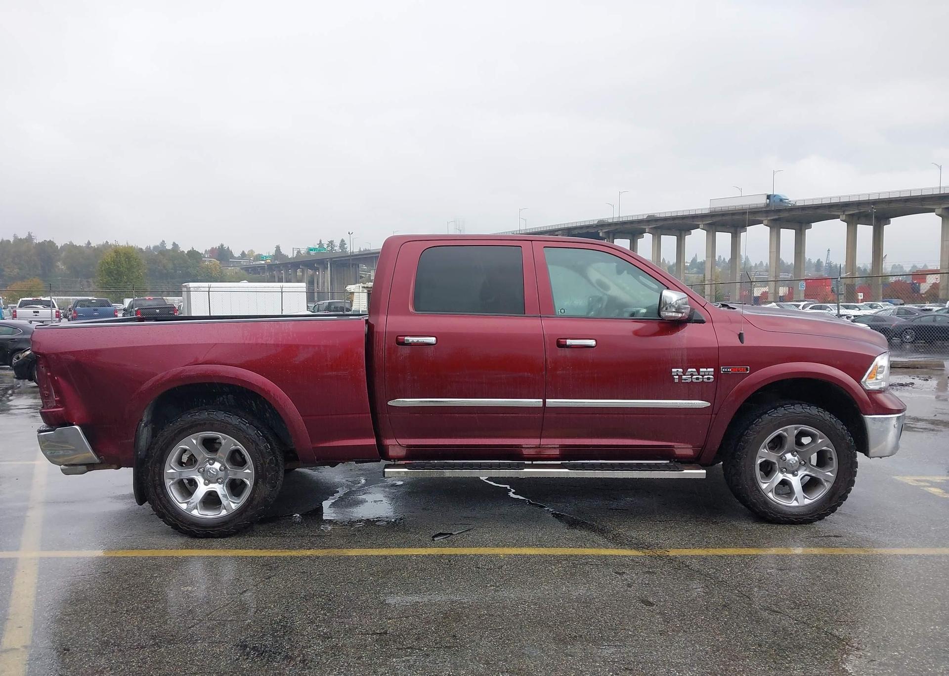 2016 RAM 1500 LARAMIE