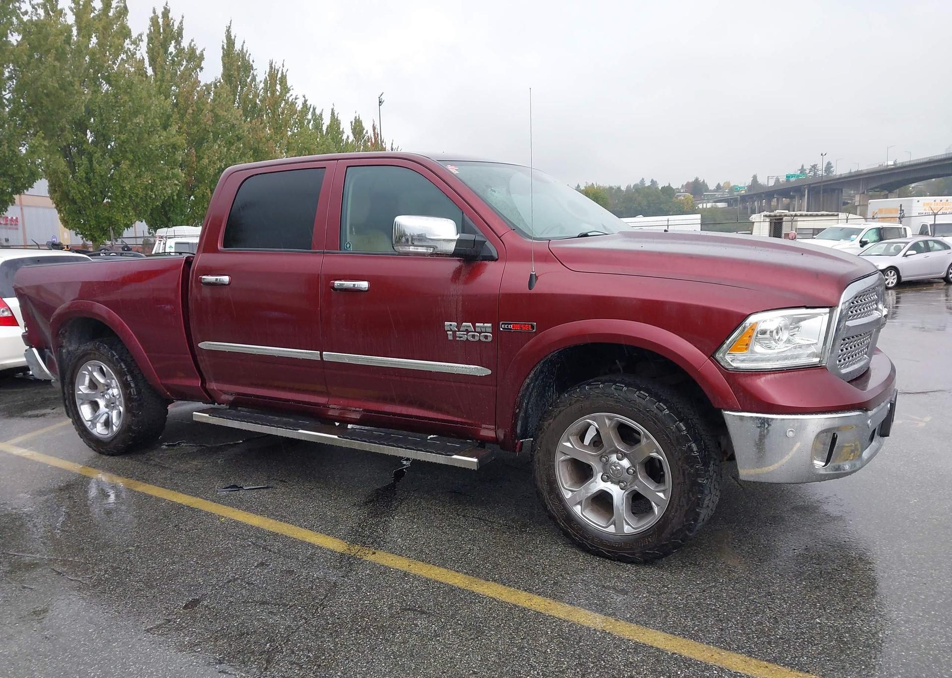 2016 RAM 1500 LARAMIE