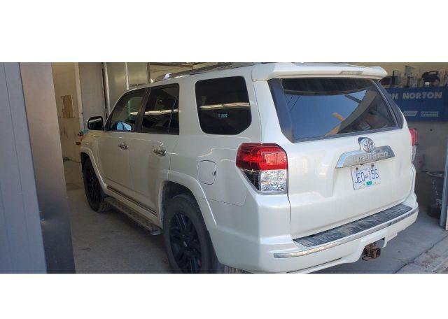 2010 TOYOTA 4RUNNER SR5