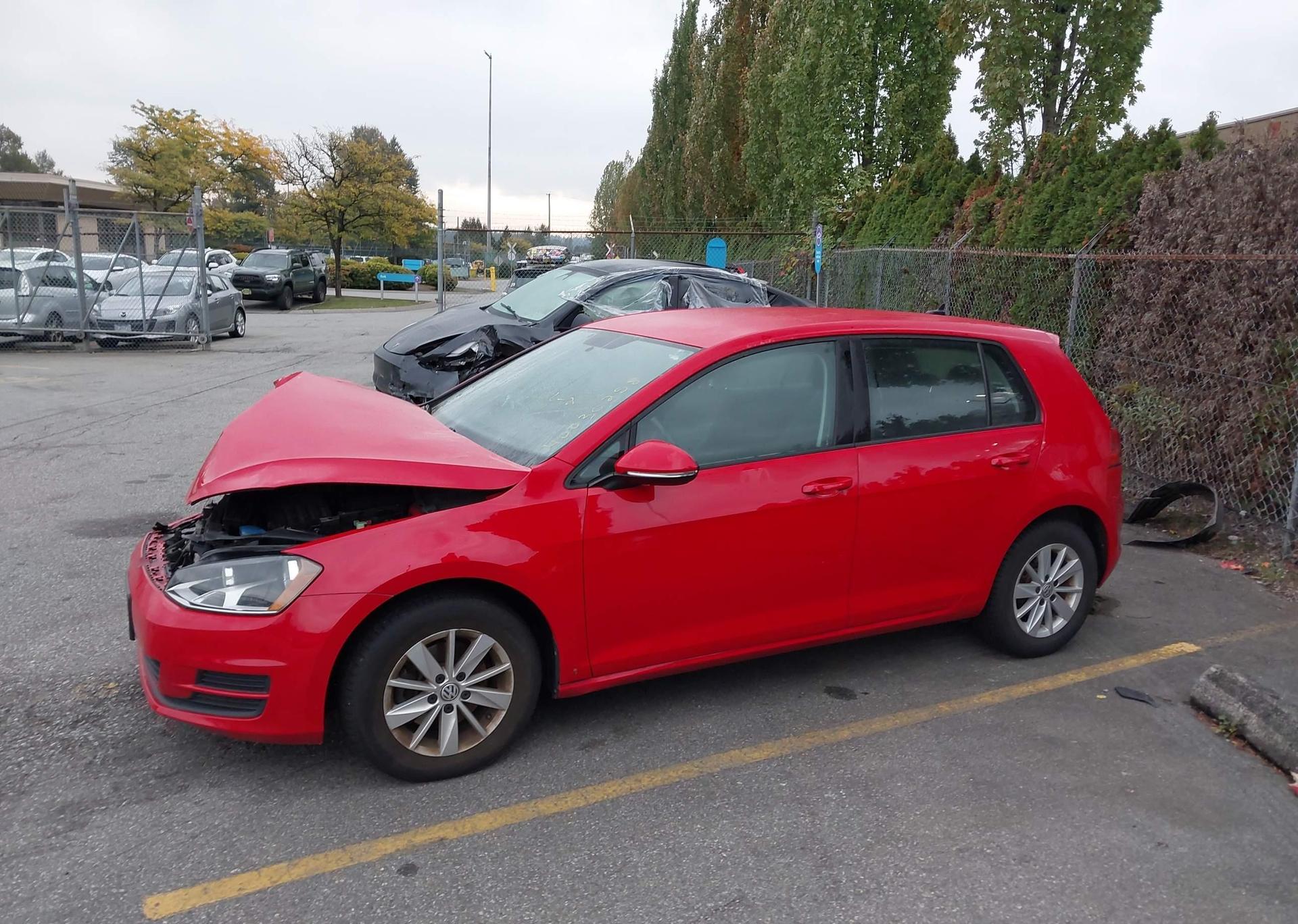 2016 VOLKSWAGEN GOLF