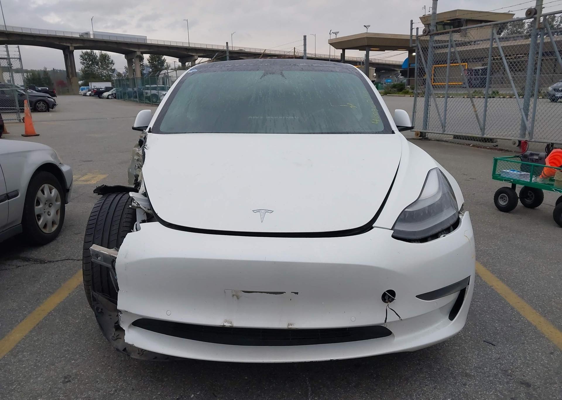 2021 TESLA MODEL 3