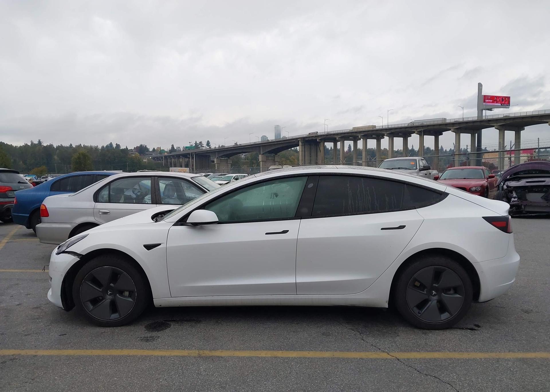 2021 TESLA MODEL 3