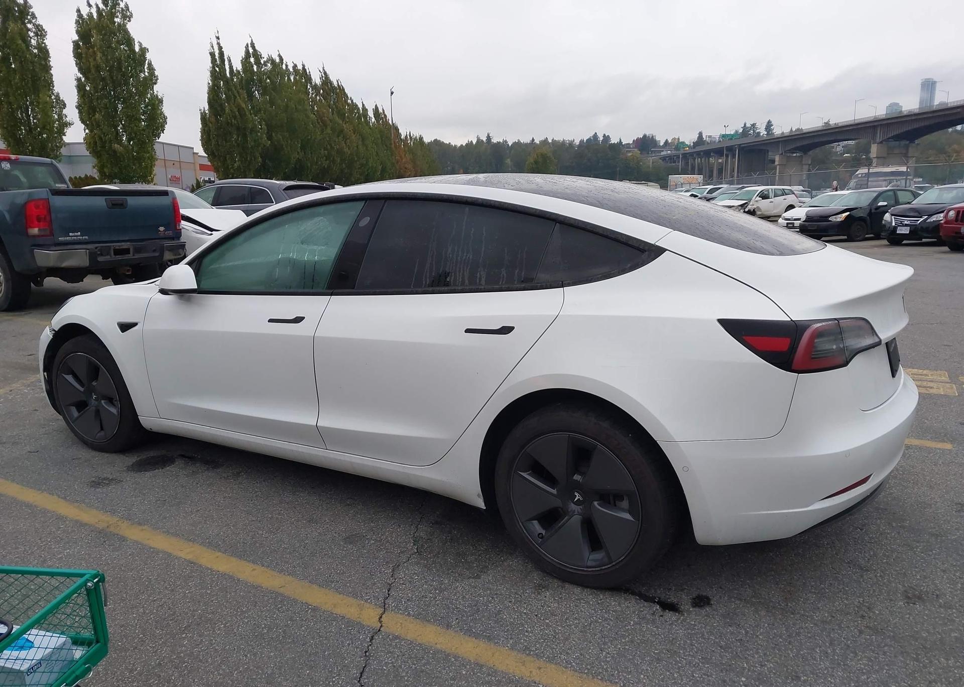 2021 TESLA MODEL 3