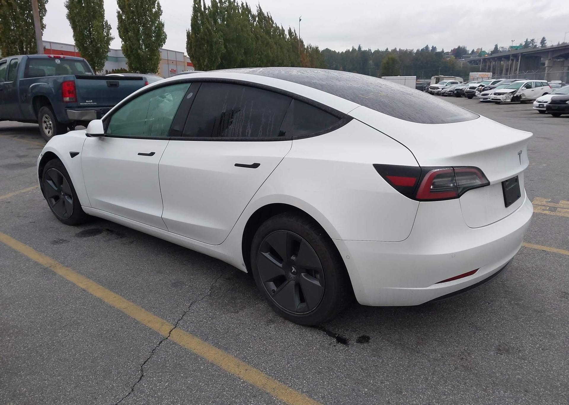 2021 TESLA MODEL 3