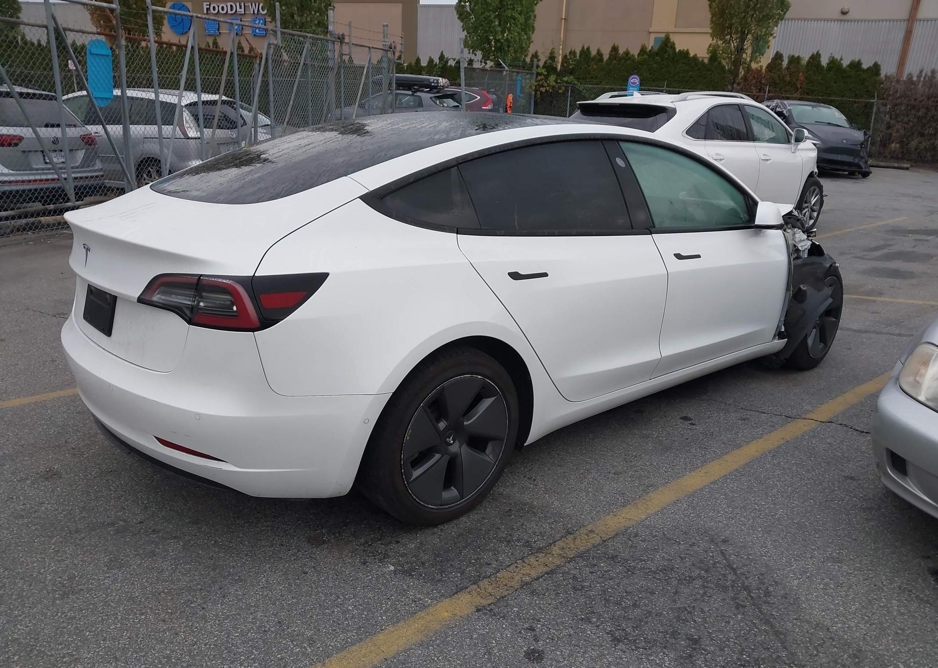 2021 TESLA MODEL 3