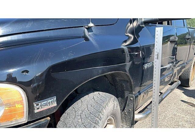 2004 DODGE RAM 1500 ST