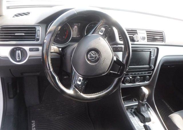 2017 VOLKSWAGEN PASSAT S