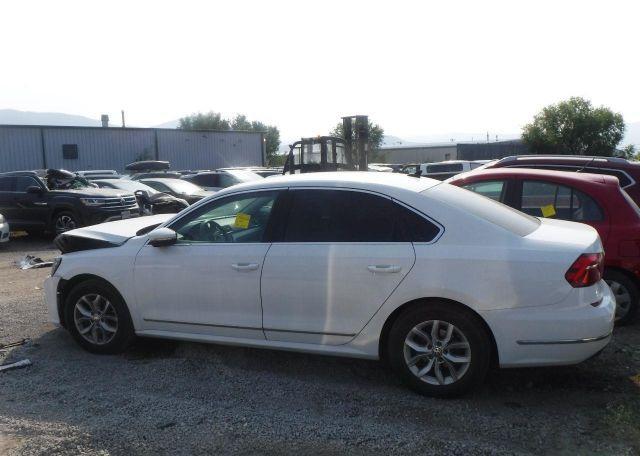 2017 VOLKSWAGEN PASSAT S