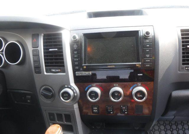 2012 TOYOTA TUNDRA CREWMAX LIMITED