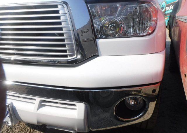 2012 TOYOTA TUNDRA CREWMAX LIMITED