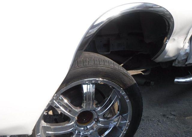 2012 TOYOTA TUNDRA CREWMAX LIMITED
